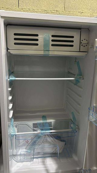 Nevera nueva bajoencimera con tara frontal