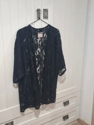 Chaqueta de encaje negra talla 46/48