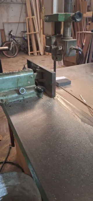 Sierra de cinta profesional