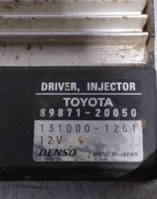 Centralita 89871 20050 131000 1261 toyota land
