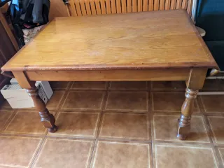 Mesa de comedor extensible de madera