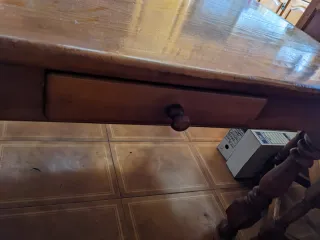 Mesa de comedor extensible de madera