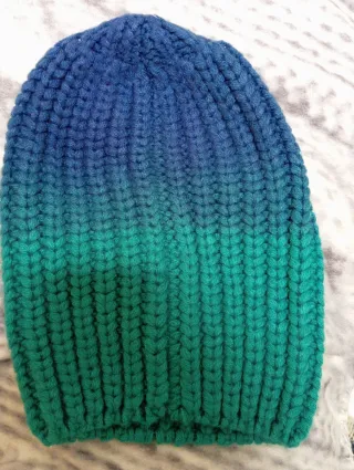 Cappello lana sfumato blu/verde