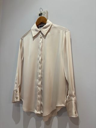 Zara Mujer / blusa fluida raso M / sin estrenar