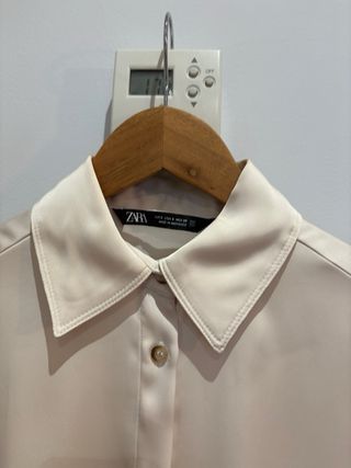 Zara Mujer / blusa fluida raso M / sin estrenar