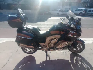 BMW GTL 1600 Moto Negra y Marrón