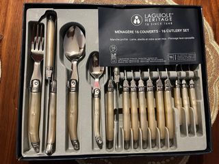 Set 24 Cubiertos Laguiole Marfil