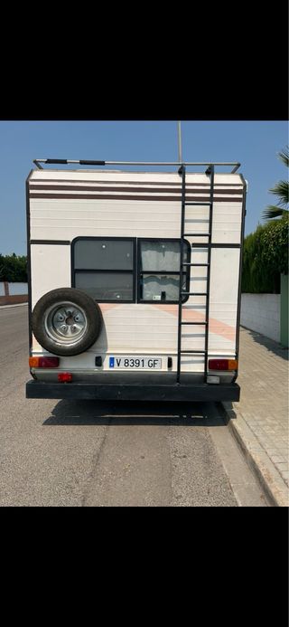 Autocaravana perfecta para viajar y vivir