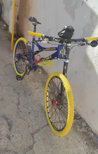 Bicicleta Cannondale Doble Suspensión MTB