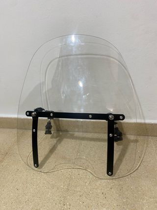 Pantalla moto custom.