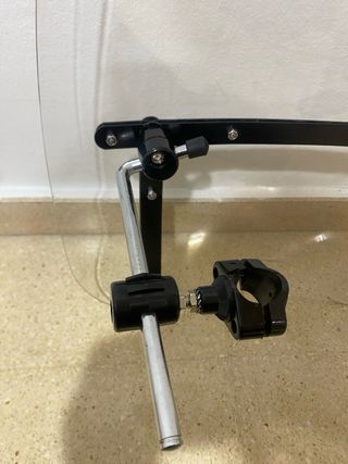 Pantalla moto custom.