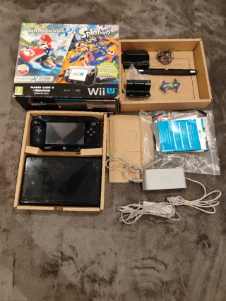 Nintendo Wii U Edizione Mario Kart 8 + Splatoon