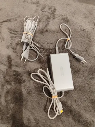 Nintendo Wii U Edizione Mario Kart 8 + Splatoon