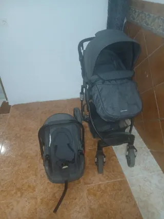 Carrito de bebé gris Beloved