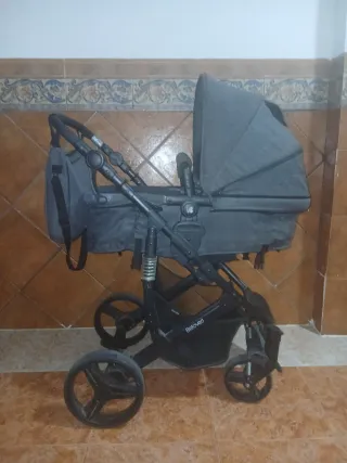 Carrito de bebé gris Beloved