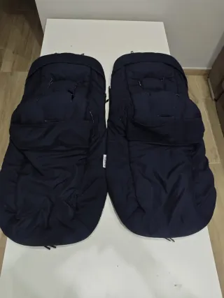 Dos sacos Bugaboo azul marino