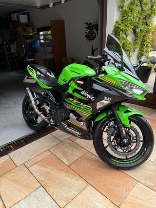 Kawasaki Ninja 400