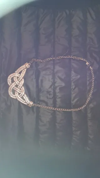 Collar estilo Swarovski plata