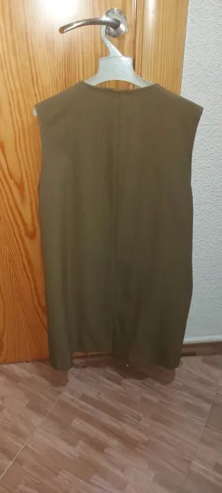Chaleco H&M verde militar Talla M