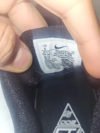 Nike Air Zoom G.T. 38.5