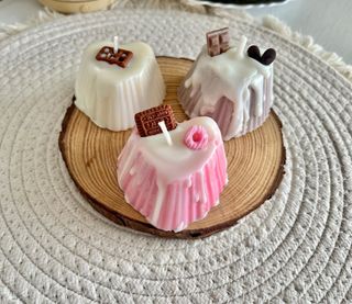 Vela artesanal corazón decorada