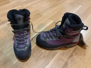 Bota Alpinismo Boreal Triglav talla 38,5.