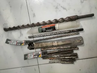 Taladro Percutor Hitachi DH24PB3