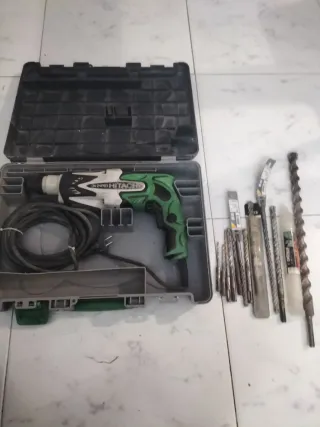 Taladro Percutor Hitachi DH24PB3