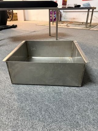 Bandeja metálica de acero inoxidable