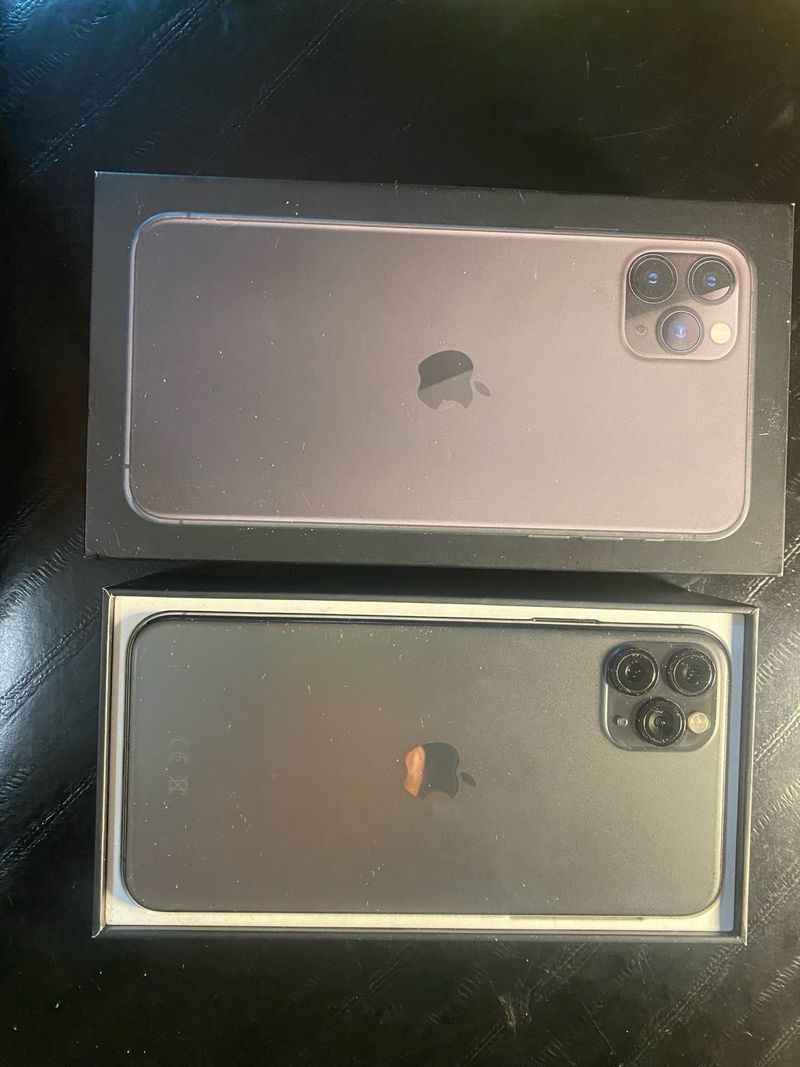 iPhone 11 Pro 512GB | con Caja | afbeelding 6