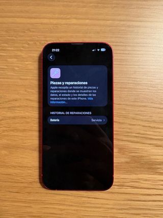 iPhone 13 (PRODUCT)RED