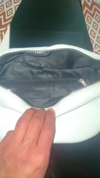 Bolso blanco piel sintética bandolera