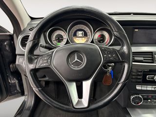Mercedes Clase C C 220 CDI BlueEfficiency