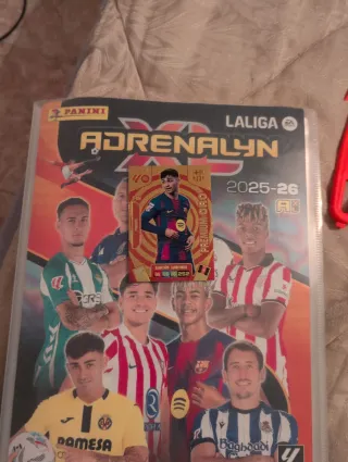 Pedri Premium Oro Adrenalyn XL 2025-26