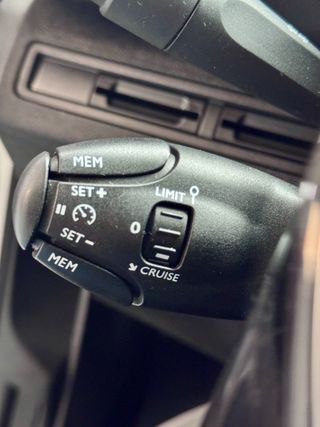 Peugeot 3008 1.2 e-THP GT Line 130cv