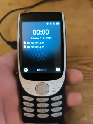 Teléfono Nokia 3310 (2017) con cargador