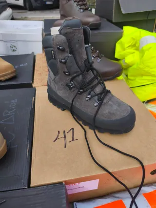 Bota de montaña y esquí Talla 41