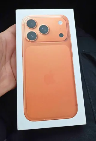 iPhone 17 Pro Naranja