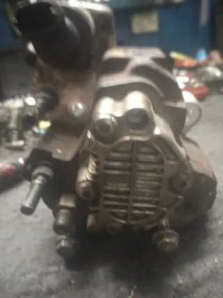 Bomba Inyectora Bosch Renault Megane 120cv