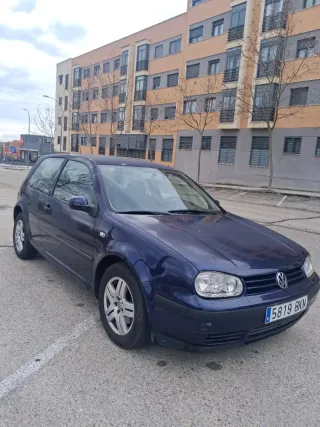 Volkswagen Golf 1.9tdi