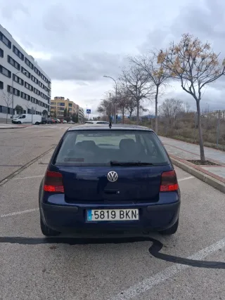 Volkswagen Golf 1.9tdi