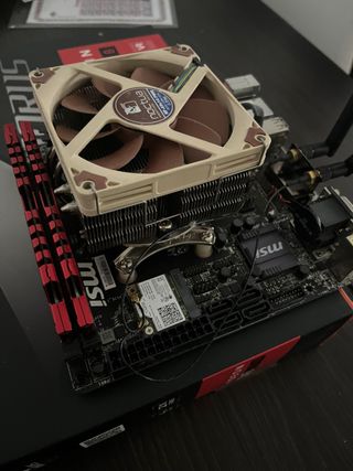 Placa MSI MILITARY A-10. 7860k 4+8hilos, 8gb 2133