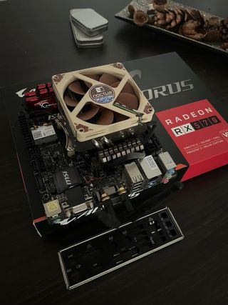 Placa MSI MILITARY A-10. 7860k 4+8hilos, 8gb 2133