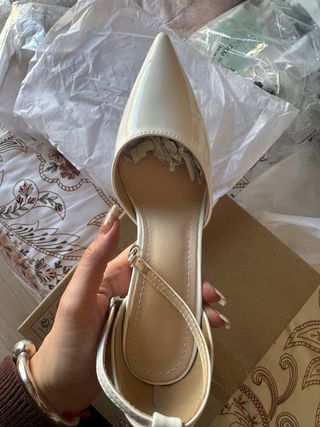 Zapatos tacón plataforma pulsera blancos Son 36 37