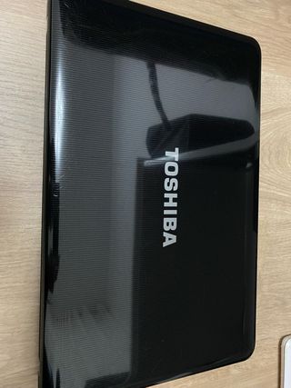 Toshiba Satellite C855 Negro
