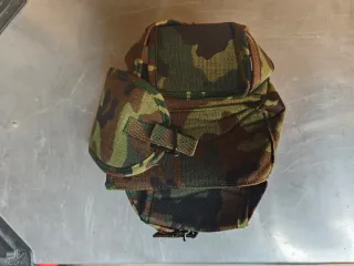 Porta cargador camuflaje con bolsillos