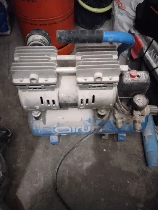 Compresor Nuair Clavos