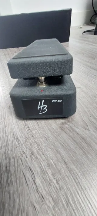 Pedalera Guitarra Nux Trident