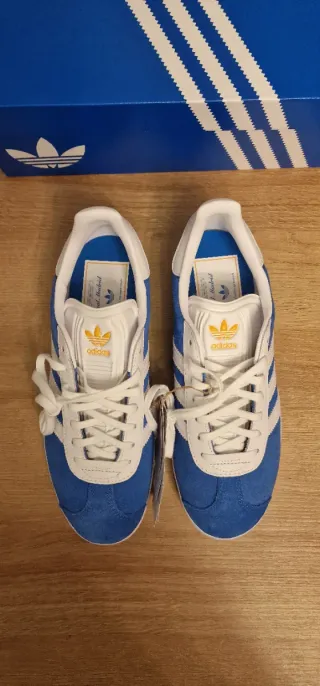 Adidas Gazelle Real Madrid Talla 41 1/3(25, 5 cm)