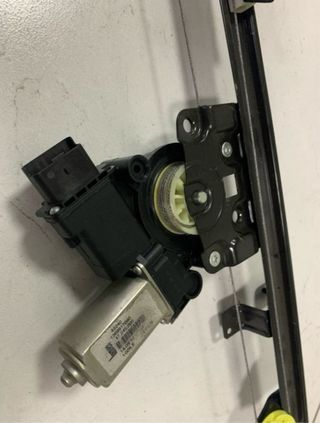 Alzavetro Fiat Ducato ANT. DX NUOVO 2006 al 2014